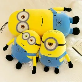 pluszowy-minion-bob-stuart-w-jeansach