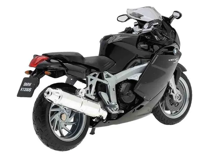 model-1-18-bmw-k1200s-czarny-material-metal