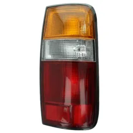 toyota-land-criuser-1989-1996-lampa-tylna-prawa-nowa-81551-60320