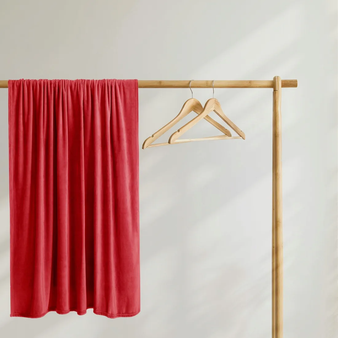 restilo-koc-mic-200x220-red