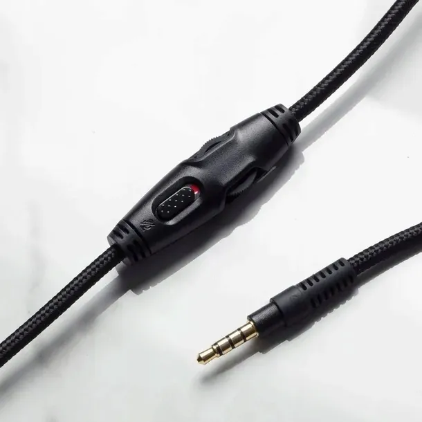 sluchawki-nauszne-hyperx-cloud-alpha-produkt-wprowadzony-do-obrotu-na-terenie-ue-przed-13-12-2024-nie-stan-nowy
