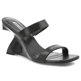klapki-karl-lagerfeld-kl34611-000-black-lthr