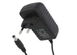 zasilacz-impulsowy-12v-0-5a-6w-czarny-adapter-horyzontalny-gniazdo-ac-cee