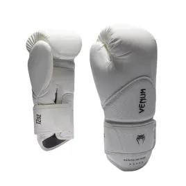 venum-rekawice-bokserskie-challenger-4-0-kosc-sloniowa-14oz-ergonomia
