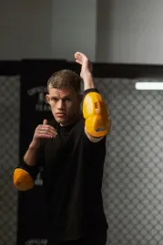 stormcloud-ochraniacze-na-lokcie-mma-muay-thai-combat-zolte-xl