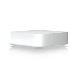 ubiquiti-gateway-lite-kompaktowa-i-potezna-bramka-unifi-z-zaawansowanymi-f