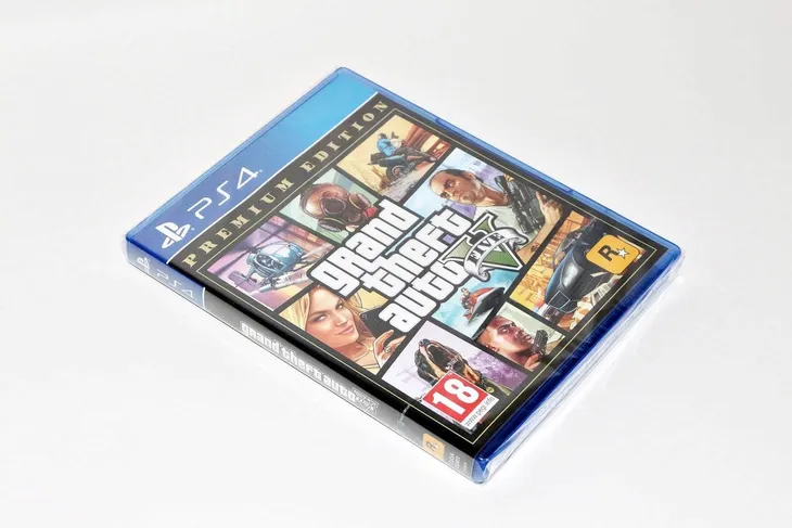 grand-theft-auto-v-premium-edition-ps4-ps5-producent-rockstar-games