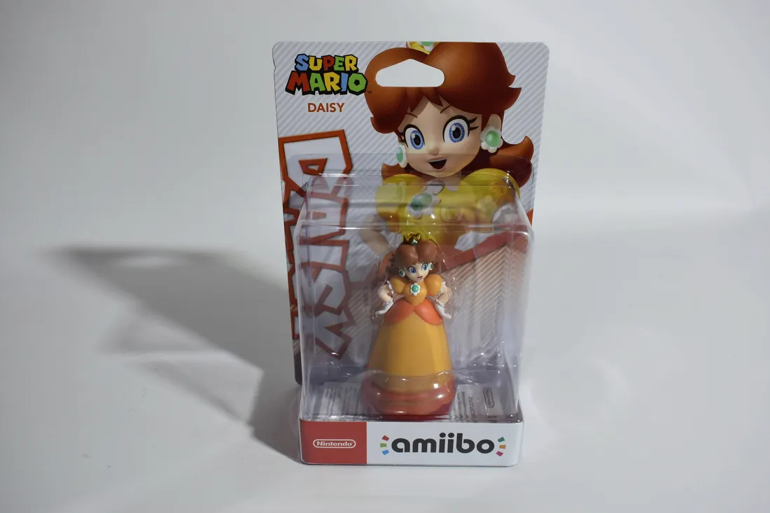 figurka-amiibo-super-mario-daisy