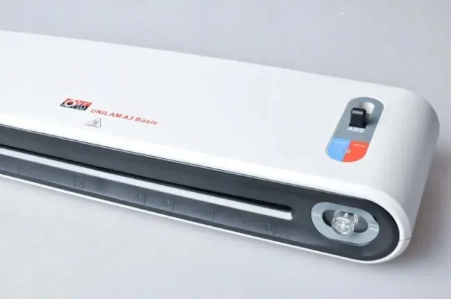 laminator-opus-unilam-a3-basic-rodzaj-laminacji-na-goraco-stan-opakowania-oryginalne