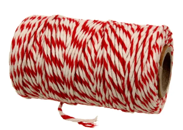 SZNUREK BAWEŁNIANY BIAŁO-CZERWONY 100 g
