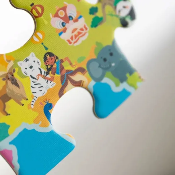 classic-world-puzzle-mapa-swiata-stan-nowy-wiek-dziecka-brak-informacji