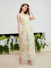 t11115-motf-elegancka-haftowana-sukienka-maxi-zdobiona-wesele-23-s