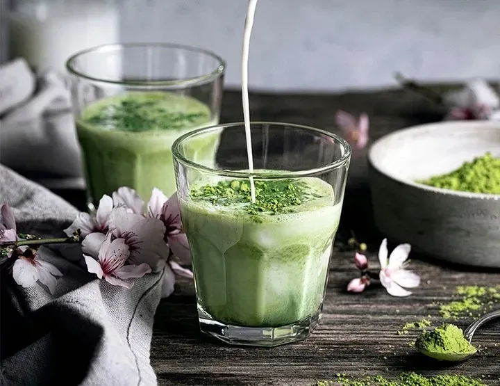 mokate-matcha-latte-classic-6x14g-marka-mokate