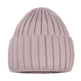 ciepla-klasyczna-wywijana-czapka-zimowa-na-zime-unisex-podwojna-rozowa