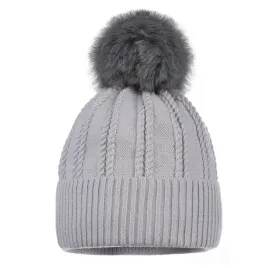 modna-stylowa-zimowa-czapka-damska-z-duzym-pomponem-ciepla-na-zime-kolory