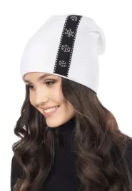 czapka-damska-sniezynka-jesien-zime-zimowa-ozdobna-polska-marka-biala