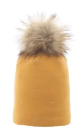 czapka-damska-zimowa-z-pomponem-ocieplana-zolta-pompon-futro-majka