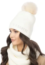 czapka-damska-beanie-z-pomponem-zimowa-ecru