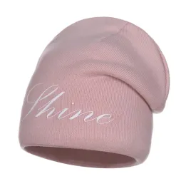 czapka-zimowa-damska-beanie-z-polarem-rozowa