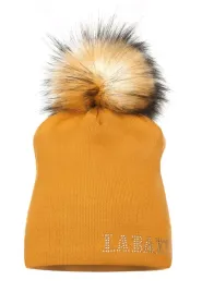 czapka-damska-beanie-z-pomponem-zimowa-miod