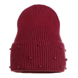czapka-damska-kobieca-beanie-perelki-wywijana-ciepla-jesienna-bordowa
