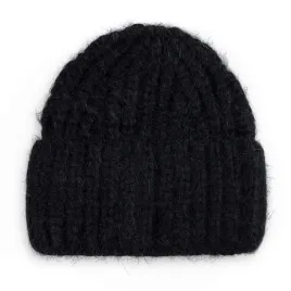 damska-ciepla-elegancka-czapka-welniana-zimowa-na-zime-60percent-angora-czarna