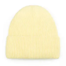 stylowa-damska-czapka-welniana-welna-zimowa-na-zime-60percent-angora-zolta
