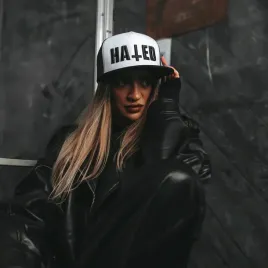 czapka-z-daszkiem-holy-blvk-hated-trucker