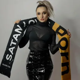 szalik-holy-blvk-xxl-satan-loves-porn