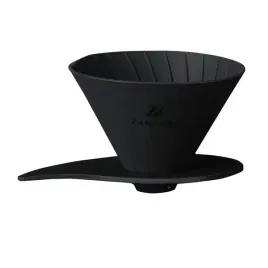 hario-zebrang-v60-01-skladany-drip-silikonowy-czarny