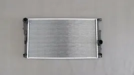chlodnica-wody-bmw-3-f30-f31-12-19-benzyna-turbo