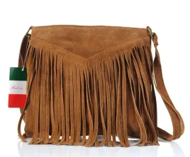 vera-pelle-italy-zamszowa-brazowa-listonoszka-na-pasku-fredzle-boho-s37