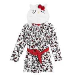 plaszcz-z-motywem-hello-kitty-dla-malych-i-duzych-milosniczek-mody