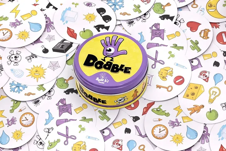 gra-karciana-dobble-rebel-maksymalna-liczba-graczy-8