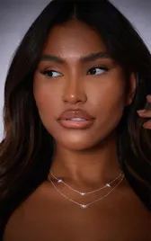 srebrny-naszyjnik-ze-sloncem-prettylittlething-uniwersalny