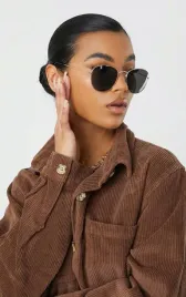 czarne-okulary-przeciwsloneczne-prettylittlething-uniwersalny