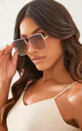 zlote-okulary-przeciwsloneczne-prettylittlething-uniwersalny