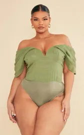 zielone-oliwkowe-body-prettylittlething-4xl
