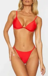 czerwony-dol-od-bikini-prettylittlething-xs