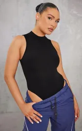 czarne-obcisle-body-prettylittlething-s