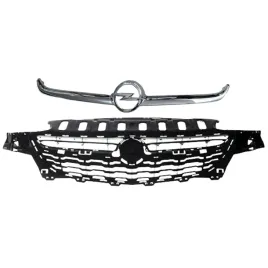 opel-corsa-e-2014-2019-atrapa-srodkowa-zderzaka-przedniego-grill-z-listwa