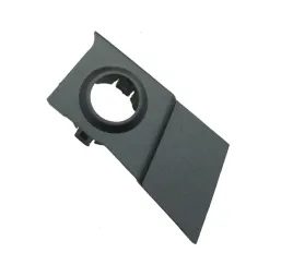 audi-a3-8v-2012-2016-mocowanie-czujnika-parkowania-w-grill-prawa-strona