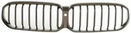 bmw-5-g30-2020-atrapa-przednia-z-otworem-na-kamere-grill-nerki-51125a0dfb4