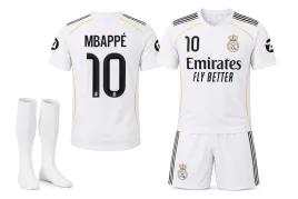 stroj-pilkarski-koszulka-spodenki-getry-mbappe-real-madryt-rozm-s-164-cm