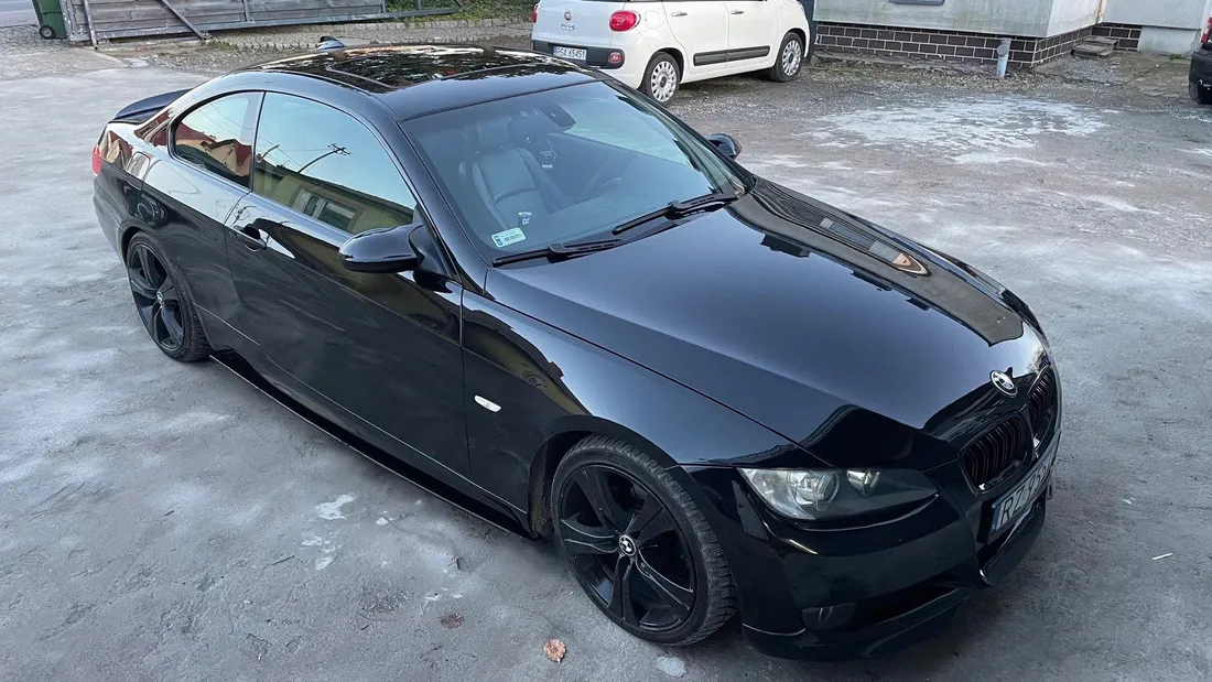 dokladki-progow-e90-e91-e92-e93-splitter-boczne-progi-mpakiet-czarny-polysk