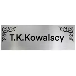 tabliczka-na-drzwi-z-nazwiskiem-trwala-wlasny-projekt-15x5cm