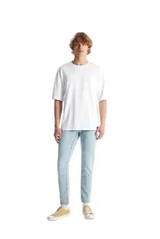 lc-waikiki-jeansy-meskie-niebieskie-rurki-z-przetarciami-32-5da