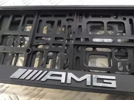 ramka-tablicy-rejestracyjnej-3d-amg-mercedes-benz-czyt-opis