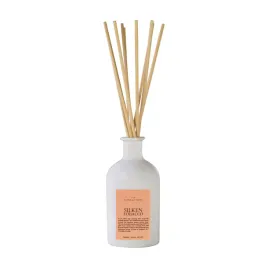 the-olphactory-silken-tobacco-fragrance-sticks-aroma-reed-diffuser-250