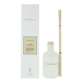 the-olphactory-musk-silhouette-fragrance-sticks-aroma-reed-diffuser-500